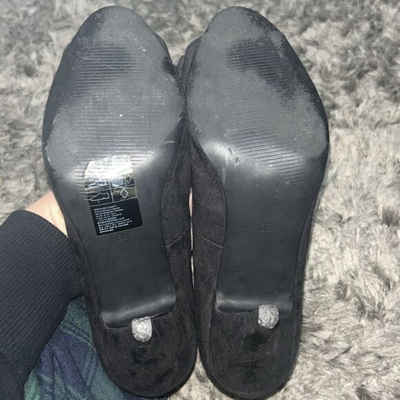 H&M heels size women’s seven, but fits like a 7 1/2 - Picture 5 of 7